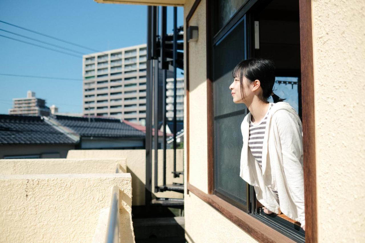 Tottori Guest House Miraie Base ภายนอก รูปภาพ